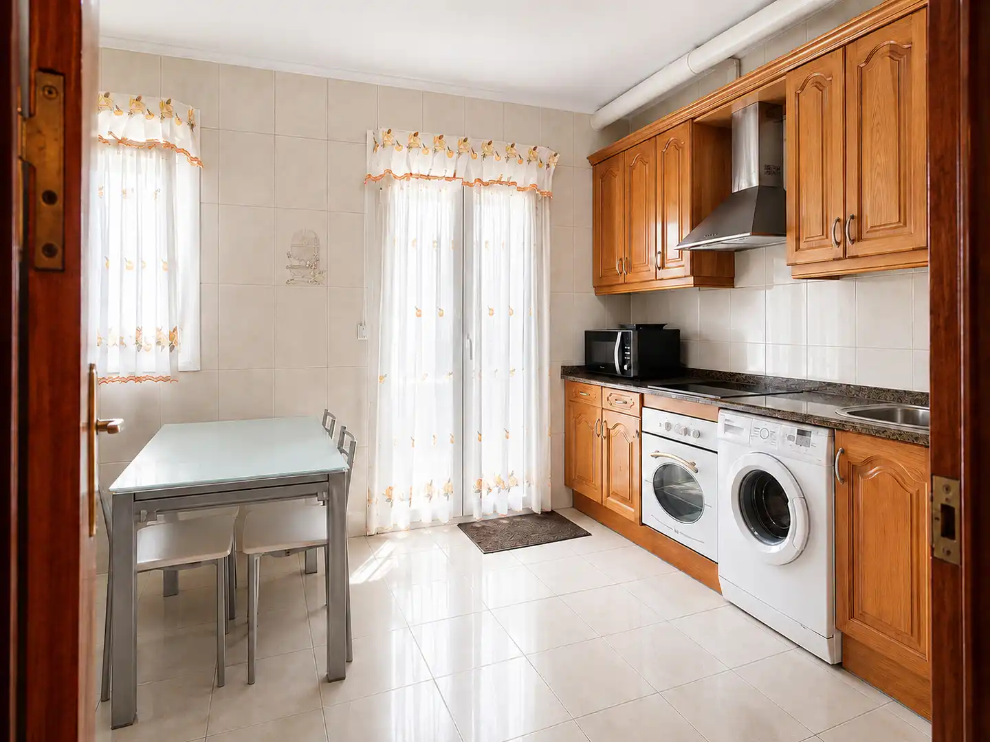 Küche von Wohnung zur Miete in Santander mit Möbliert und Ofen