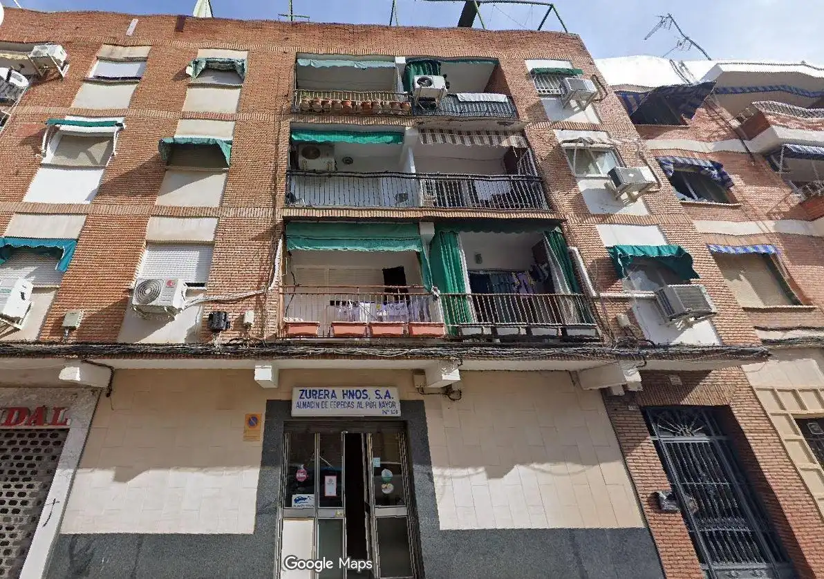 Flat for sale in Calle Platero Pedro de Bares 13