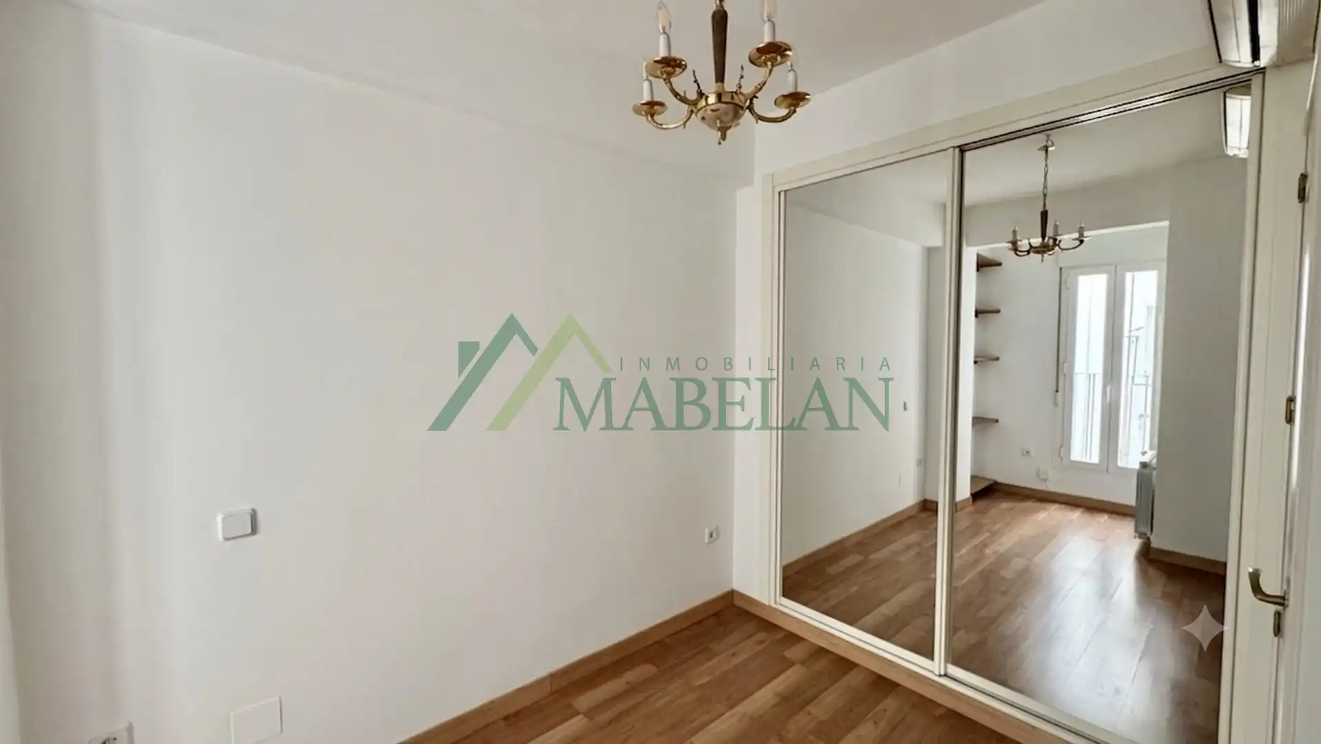 Habitación de Piso de alquiler en Madrid con Aire acondicionado, Calefacción y Horno