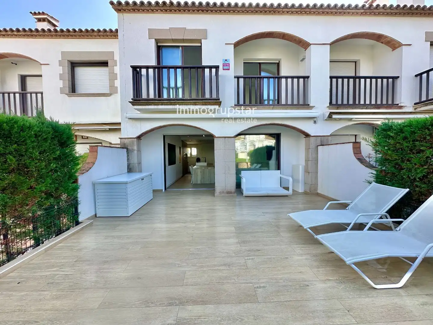 Terraza de Casa adosada en venta en Torre Valentina - Mas Vilar de La Mutxada - Treumal