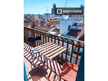 Appartamento con balcone in affitto a Barrio de Salamanca