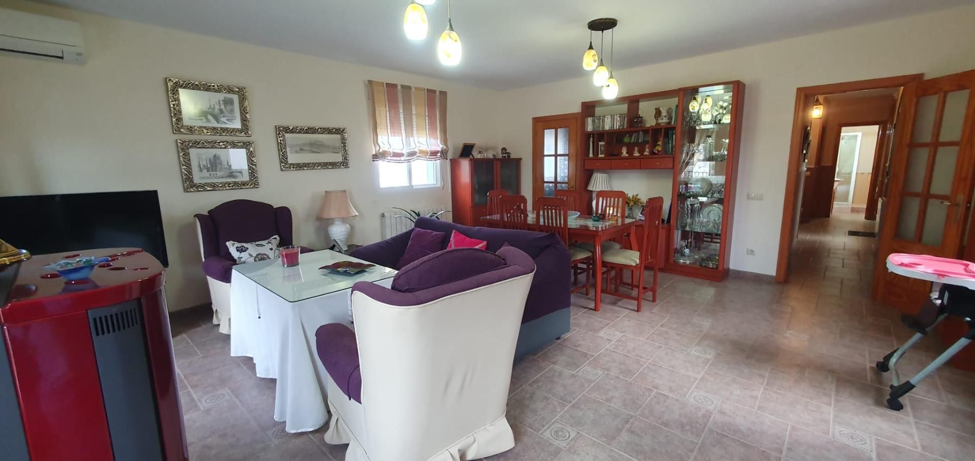 Comedor de Casa o chalet en venta en Los Villares con Aire acondicionado, Calefacción y Jardín privado