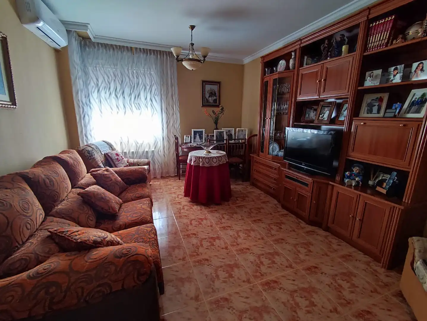 Piso con terraza en venta en Calle Socuéllamos, imagen 2
