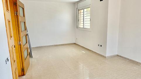Foto 5 de Casa adosada en venta en Carrer Mirador de Barà, Roda de Berà, Tarragona