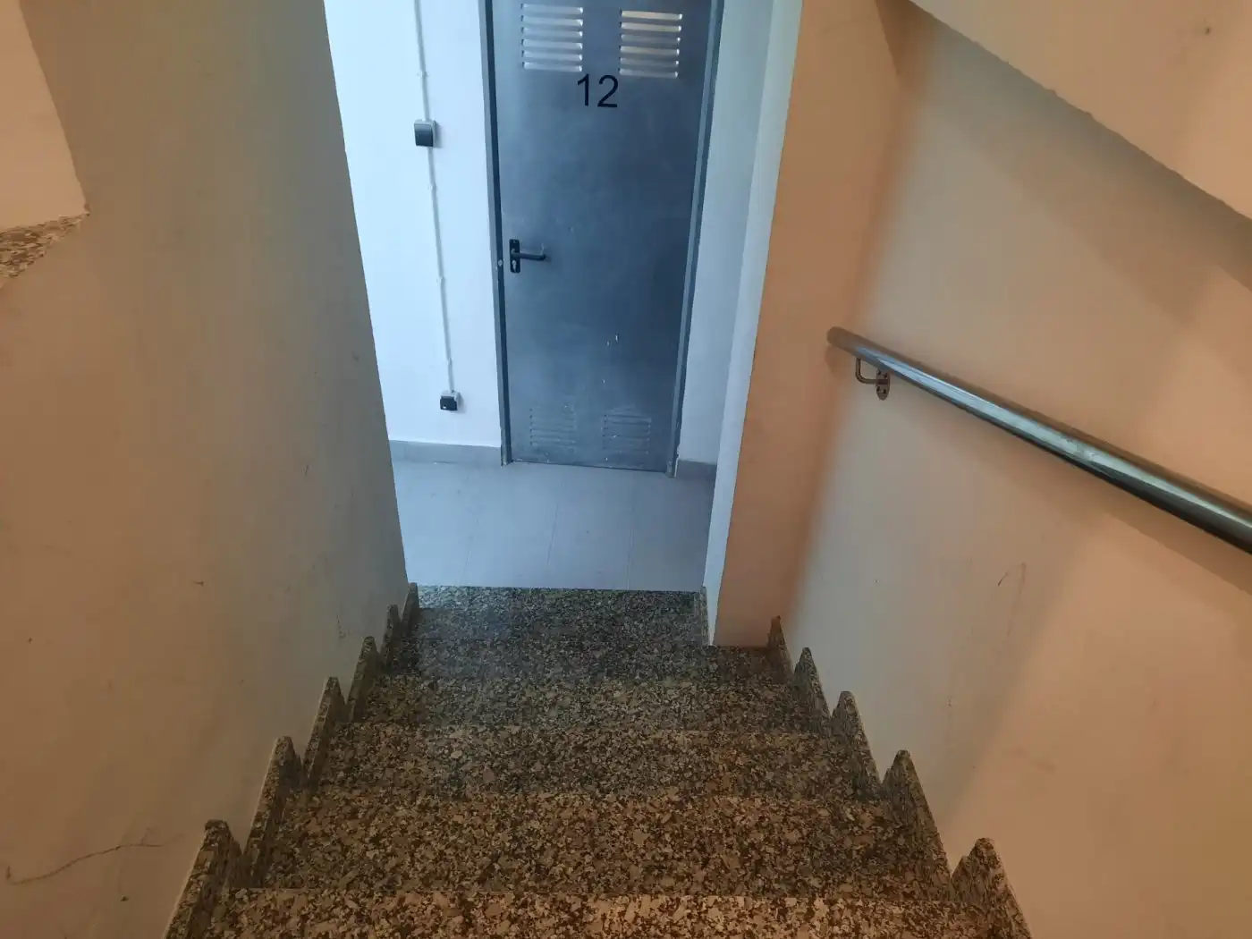 Storage room for sale in Zaragoza