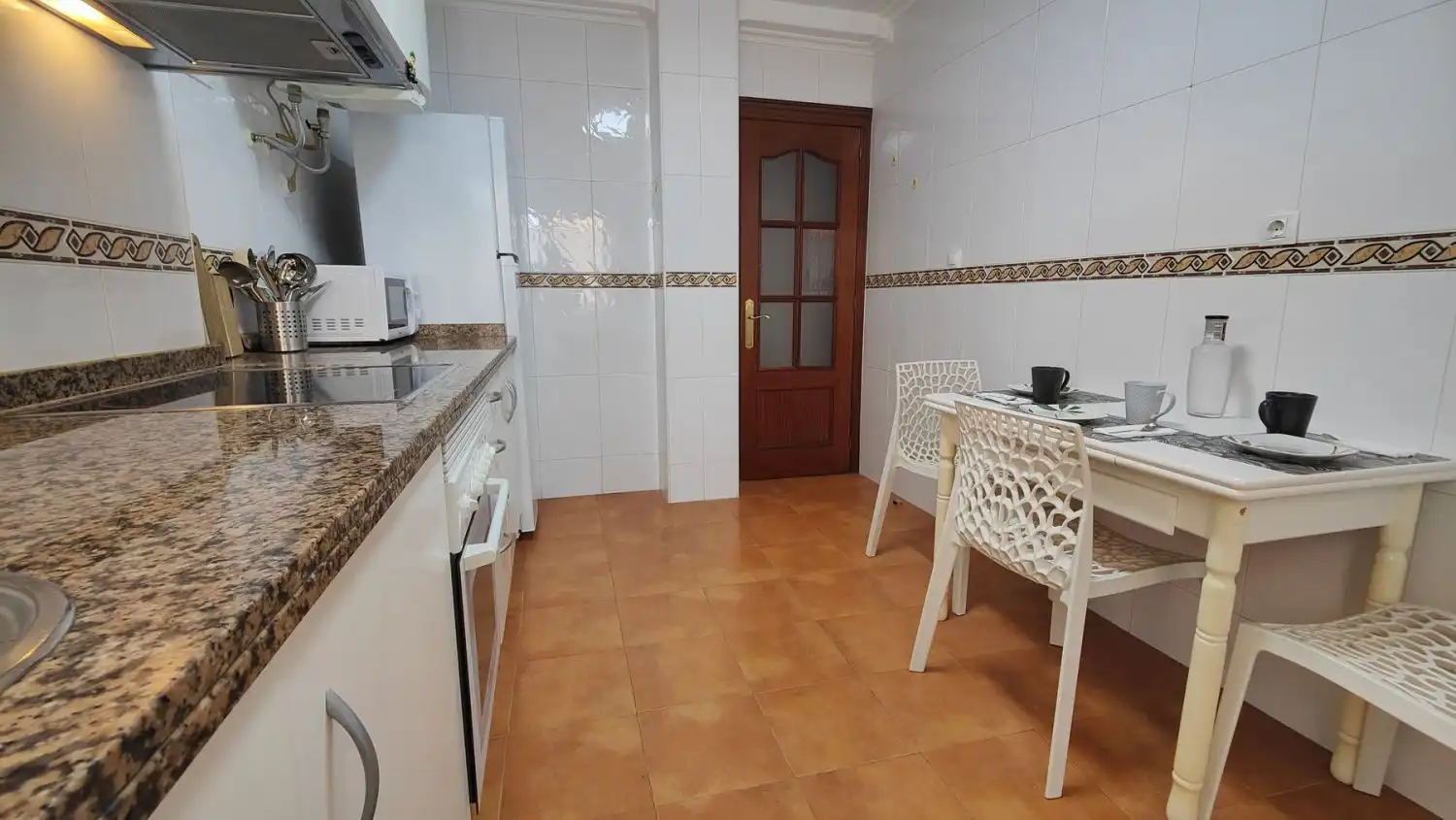 Küche von Wohnung zur Miete in Gijón  mit Heizung und Möbliert