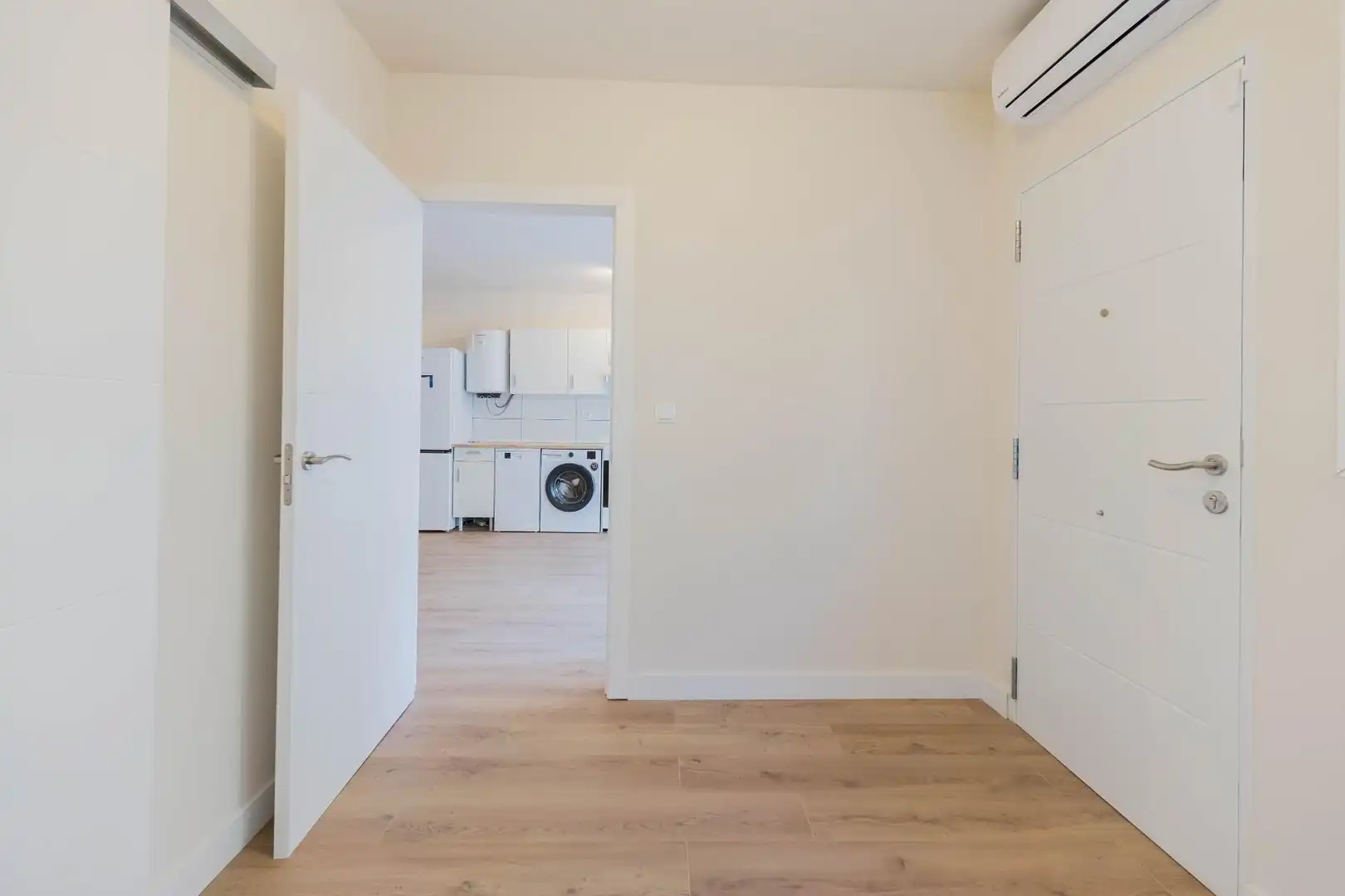 Apartments for sale in Benalmádena  with Air Conditioner, Terrace and Alarm