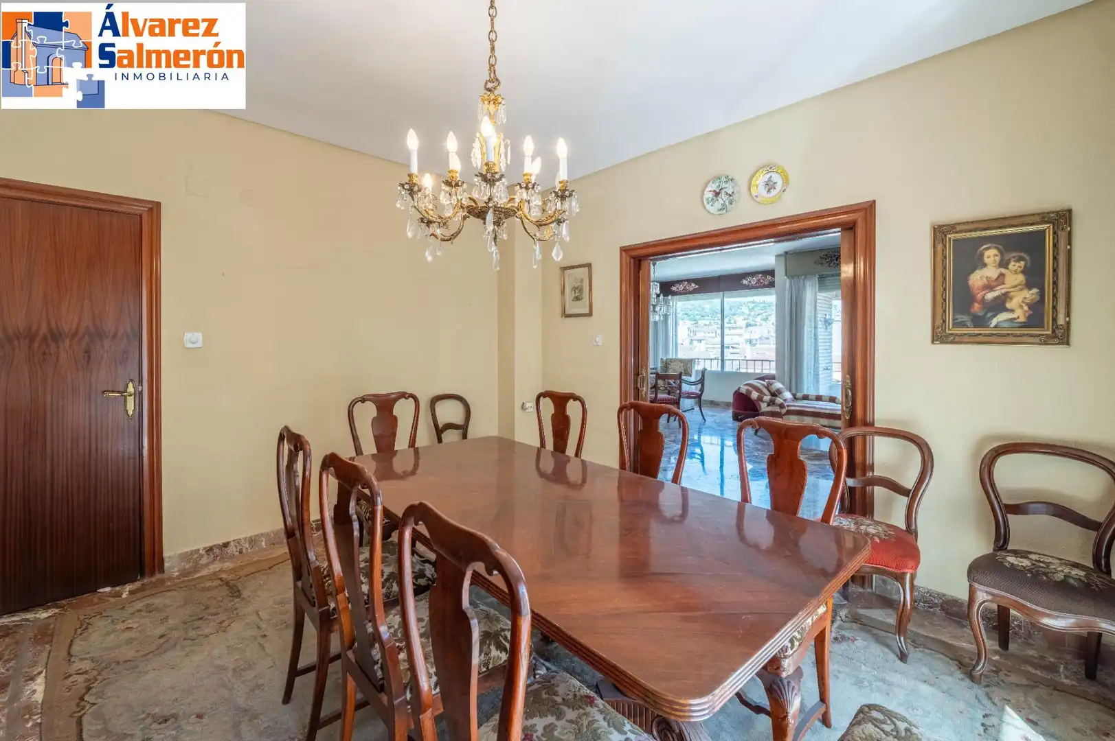 Comedor de Piso en venta en Granada con Terraza y Balcón