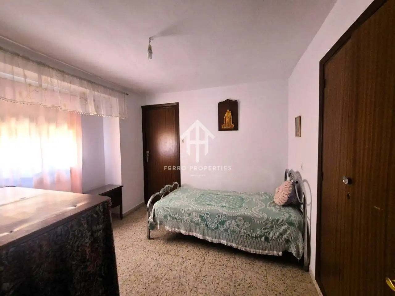 Haus oder Chalet zum Verkauf in Loja mit Klimaanlage, Terrasse und Möbliert