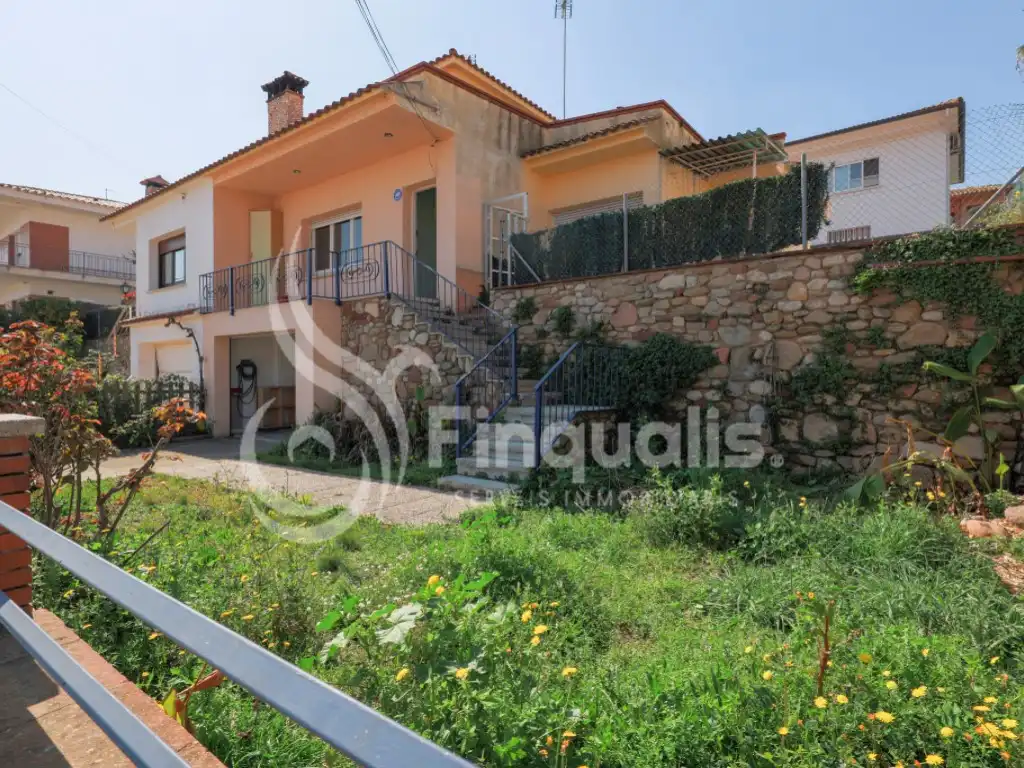 Vista exterior de Casa o chalet en venta en Santa Eulàlia de Ronçana