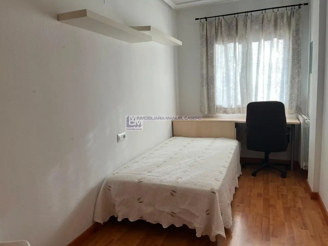 Habitación de Piso en venta en Cáceres con Calefacción, Terraza y Trastero