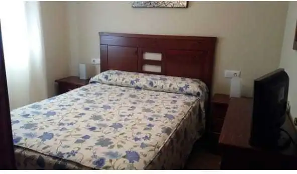 Habitación de Piso en venta en Lora del Río con Aire acondicionado y Calefacción