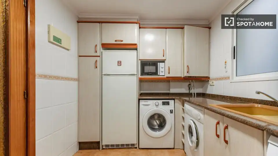Appartamento con terrazza in affitto a Algirós, imagen 7
