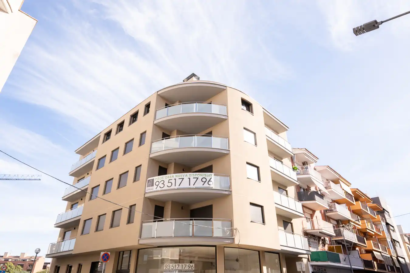 Exterior view of Garage for sale in El Vendrell