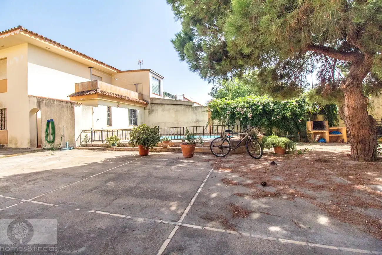 Vista exterior de Casa o chalet en venta en Ayamonte con Jardín privado, Terraza y Piscina