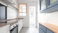 Kitchen of Flat for sale in  Barcelona Capital  with Parquet flooring and Oven