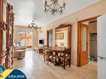 Appartement compact avec ascenseur à vendre à Playa del Cura
