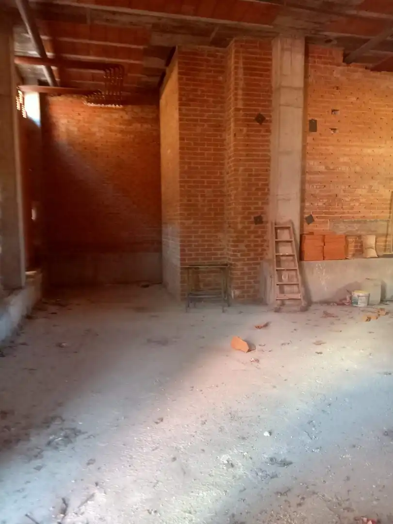 Local comercial en venta en Calle la Luna 4D, imagen 2