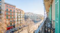 Exterior view of Flat for sale in  Barcelona Capital  with Air Conditioner, Heating and Balcony