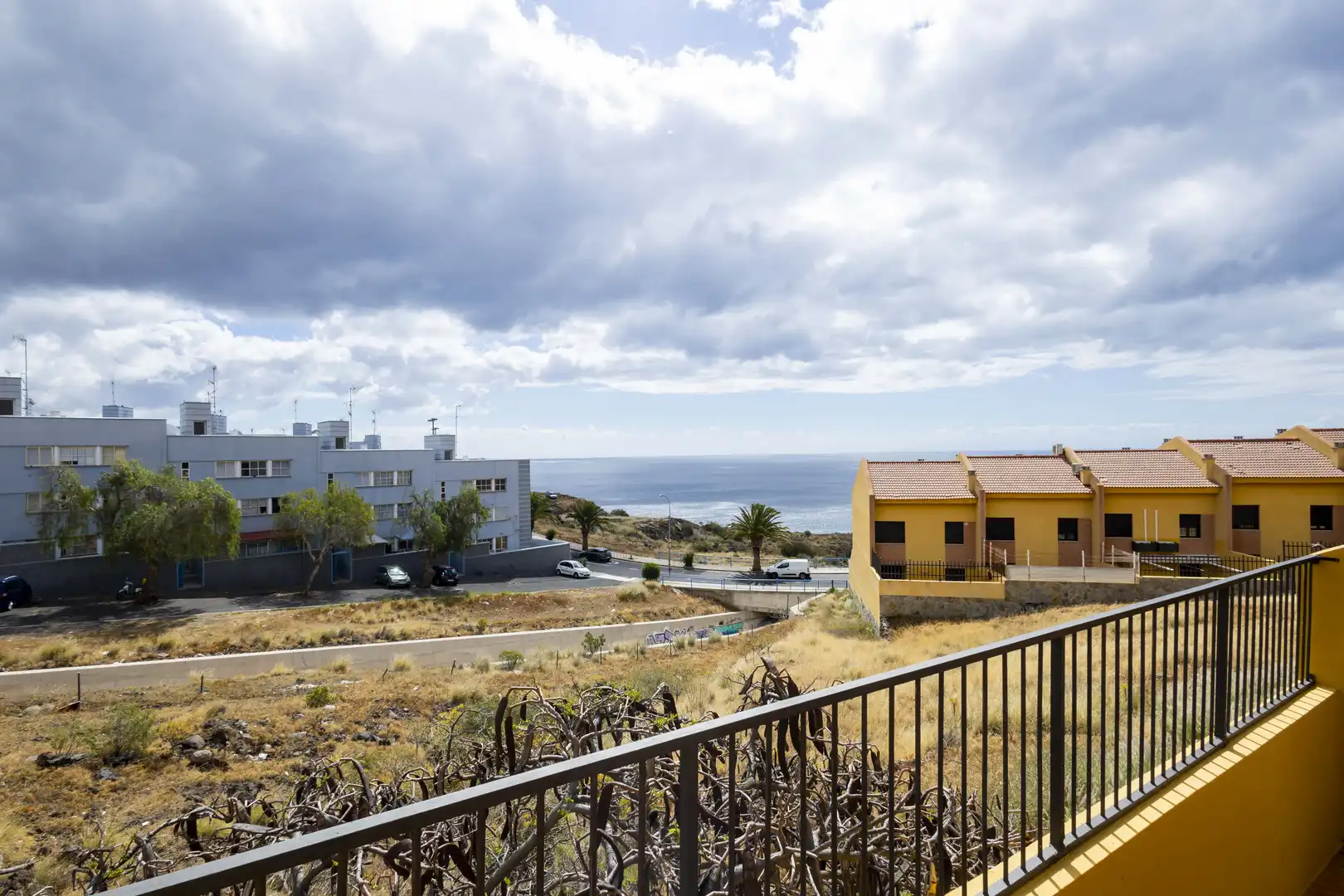 Vista exterior de Casa adosada en venda en Santa Cruz de Tenerife amb Jardí privat, Terrassa i Piscina