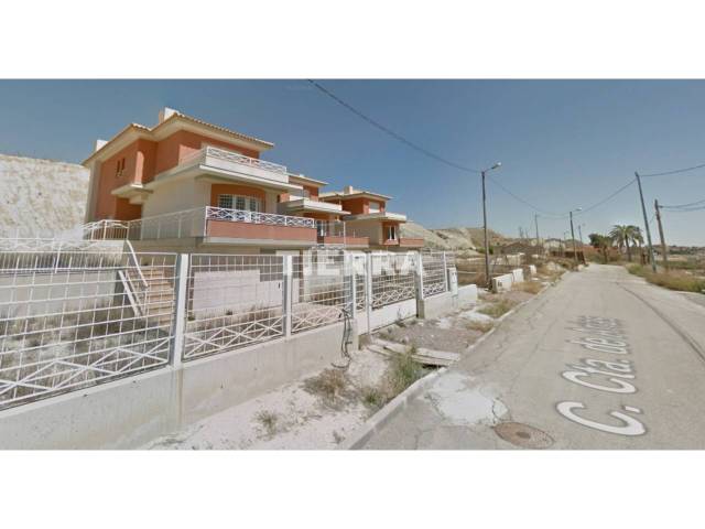 Edificio en Venta en Calle cuesta de arias en El Río