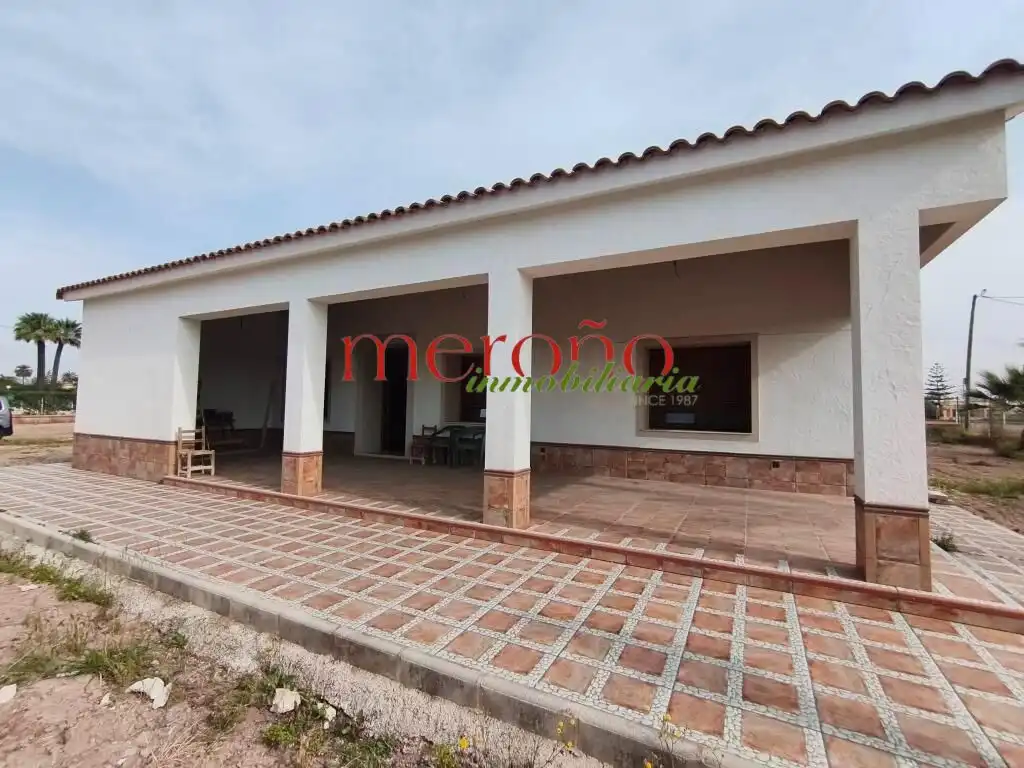 Casa o chalet en venta en Elche / Elx con Terraza