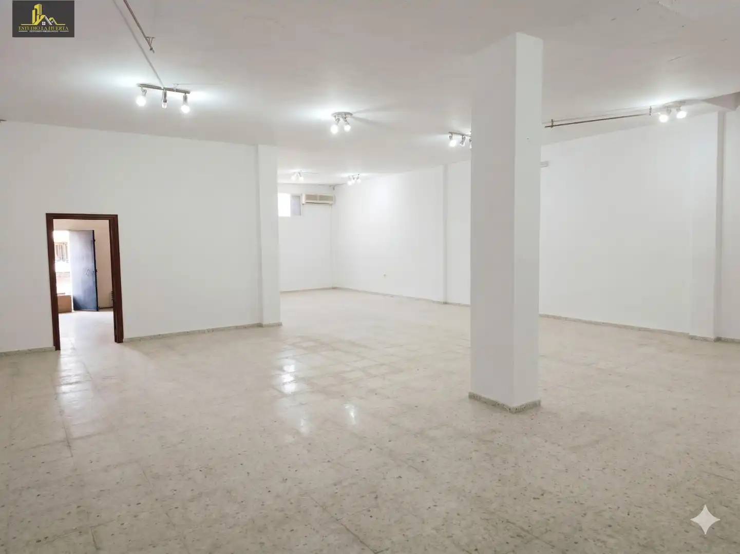 Local comercial en venda a Bornos, imagen 2