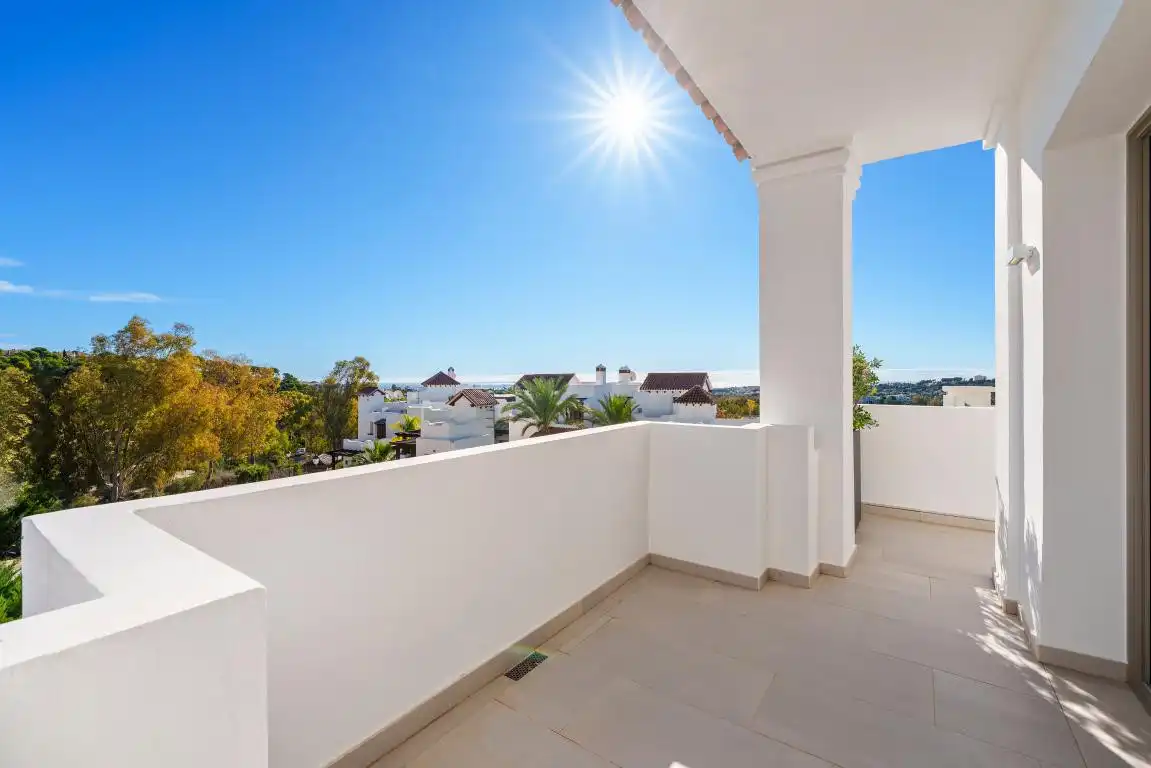Àtic amb piscina en venda a Nueva Andalucía, imagen 6