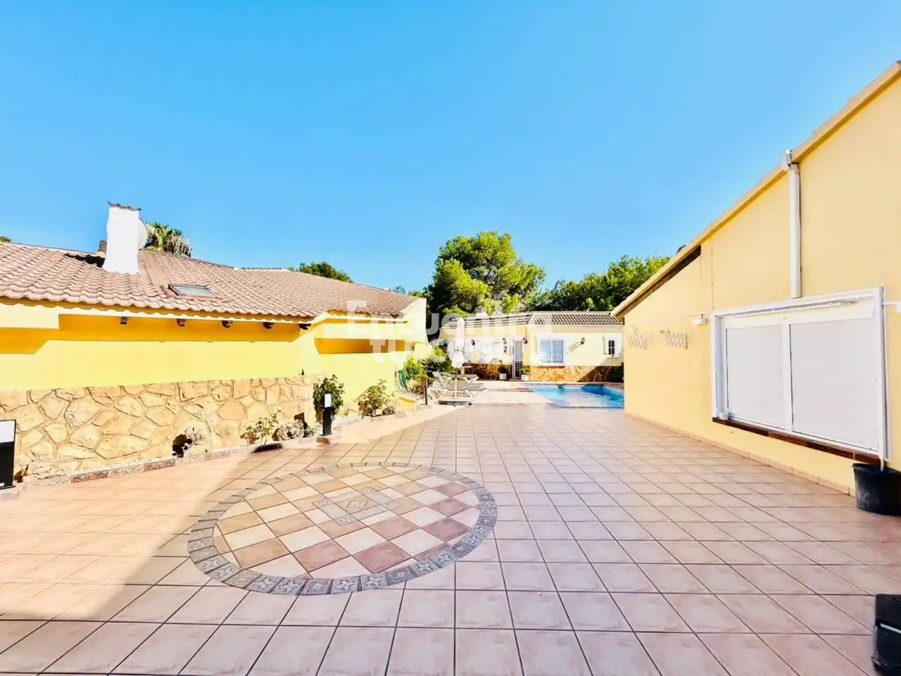 Houses for sale in Calle Orquidies, Barranco Hondo