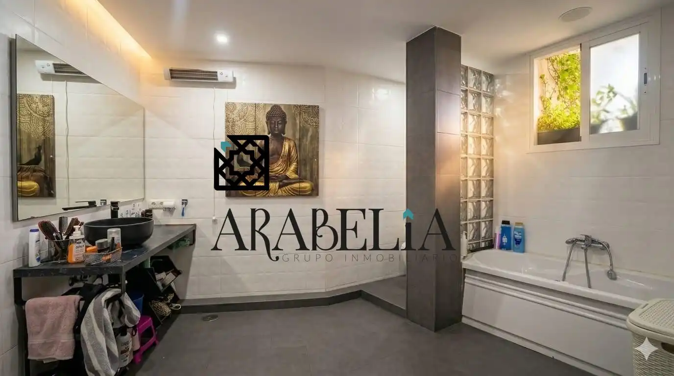 Baño de Piso en venta en Córdoba con Aire acondicionado, Terraza y Trastero