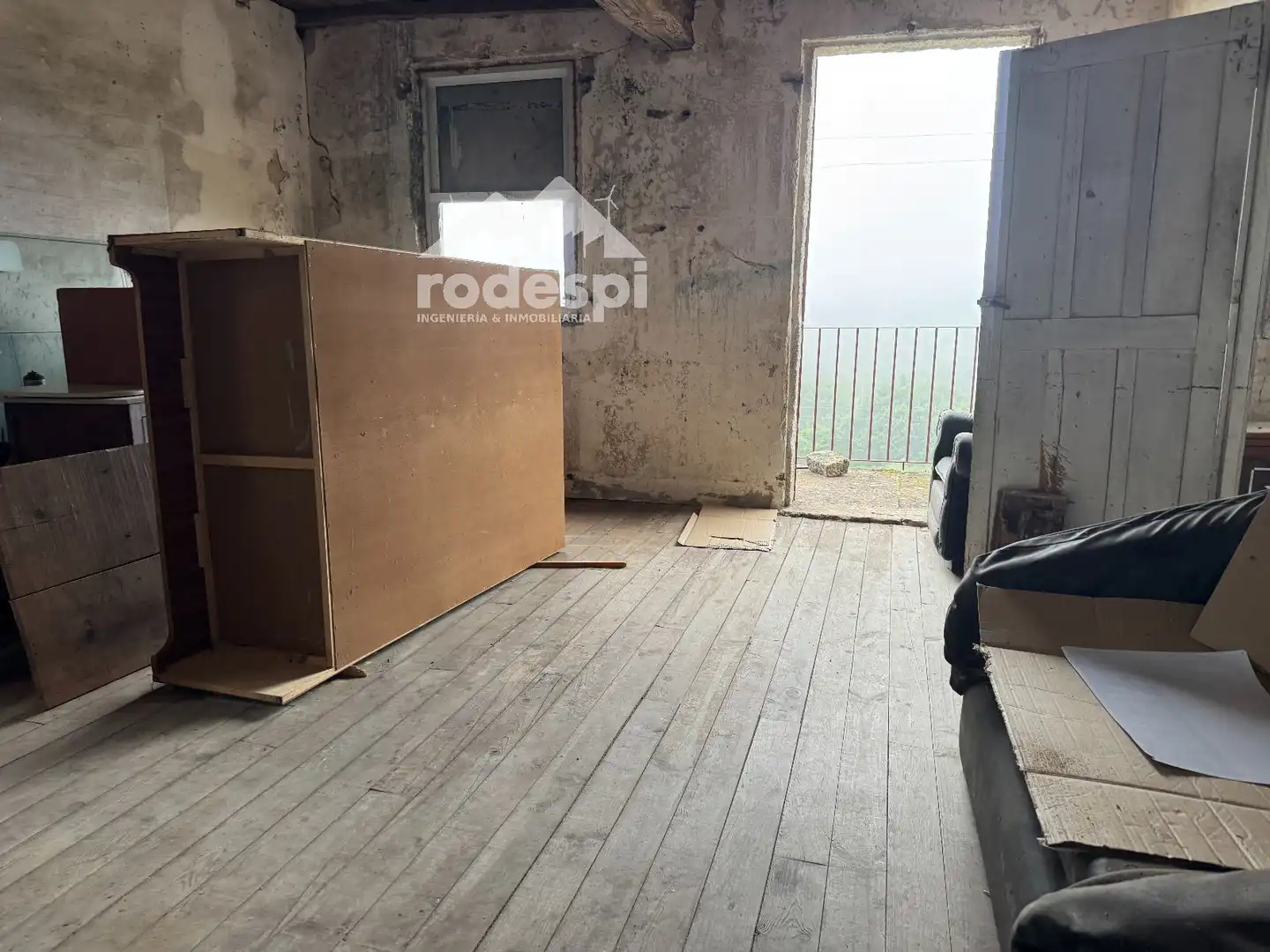 Houses for sale in Melón