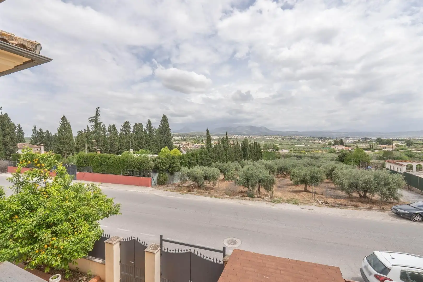 Casa aparellada amb balcó en venda a Camino DE ALBARRATE, imagen 38
