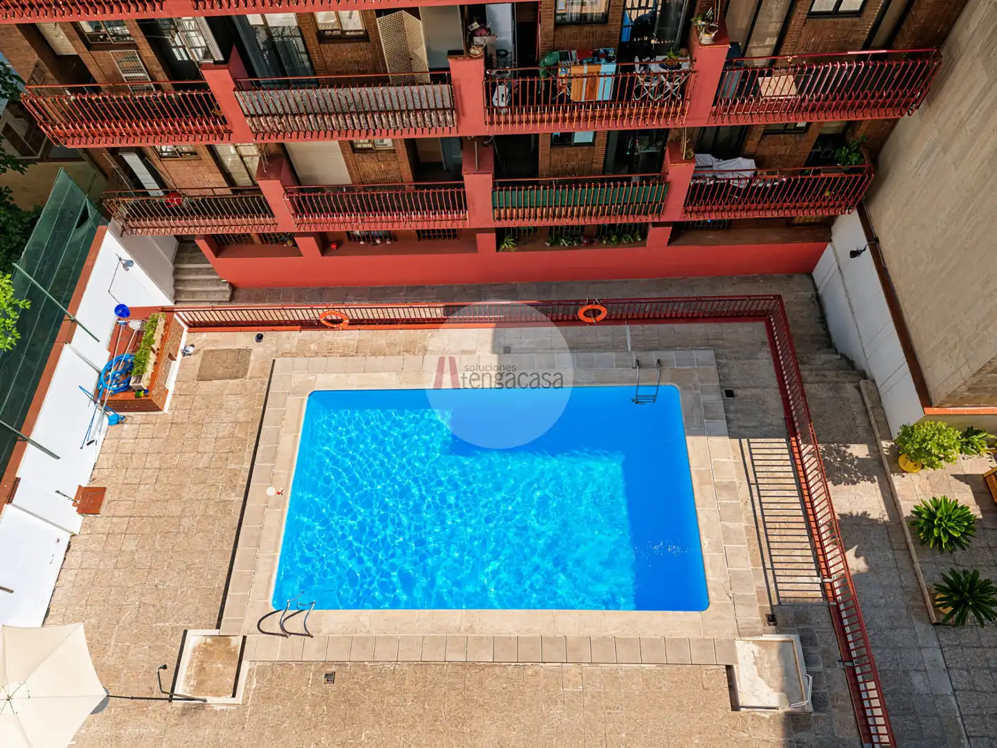 Schwimmbecken von Wohnungen zur Miete in Madrid mit Klimaanlage, Heizung und Parkett