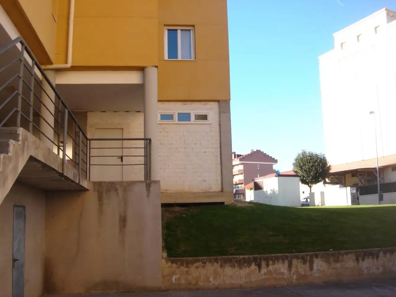 Local commercial à louer à Haro