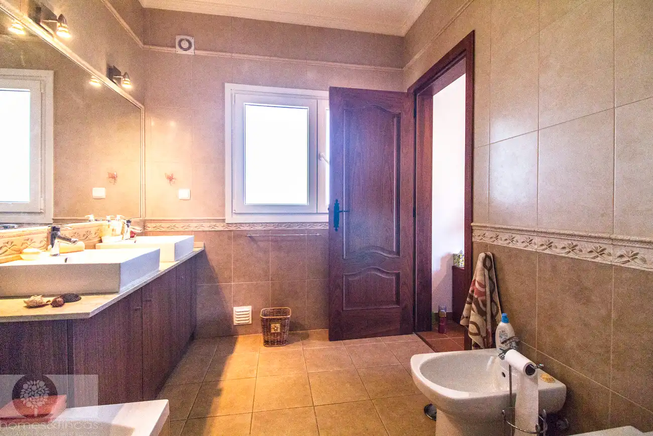 Chalet con piscina en venta en Calle López de Ayala, imagen 13