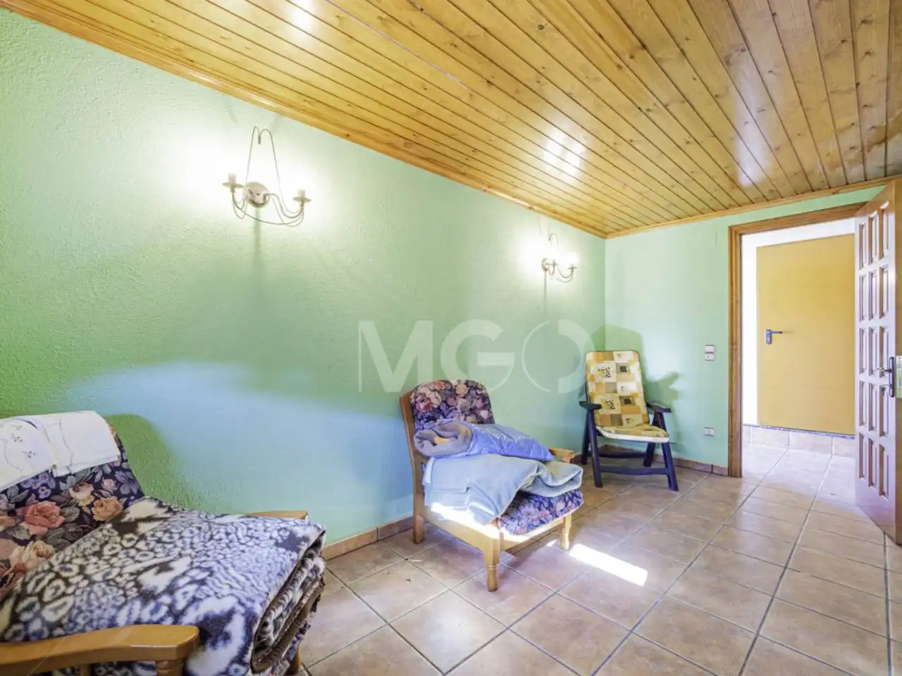 Houses for sale in Calle GUMBAU BESORA, Santa Maria de Besora