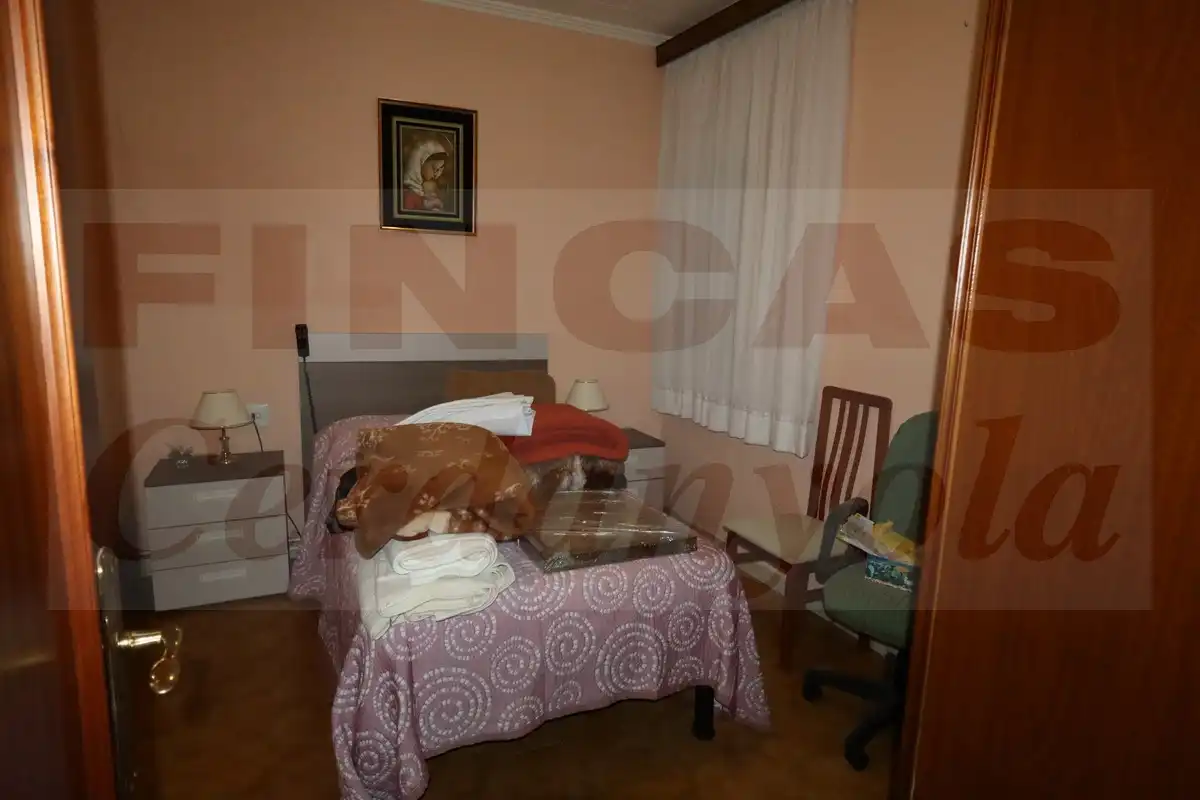 Habitación de Casa o chalet en venta en Cerdanyola del Vallès con Aire acondicionado, Calefacción y Terraza