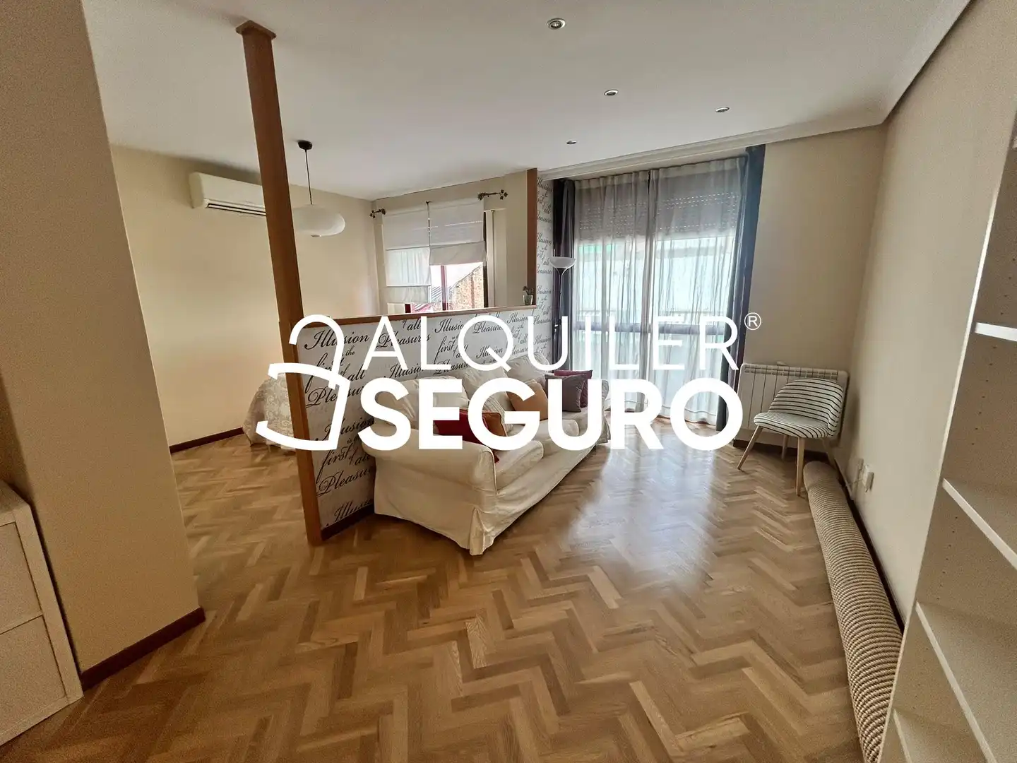 Habitación de Piso de alquiler en Madrid con Aire acondicionado, Calefacción y Amueblado
