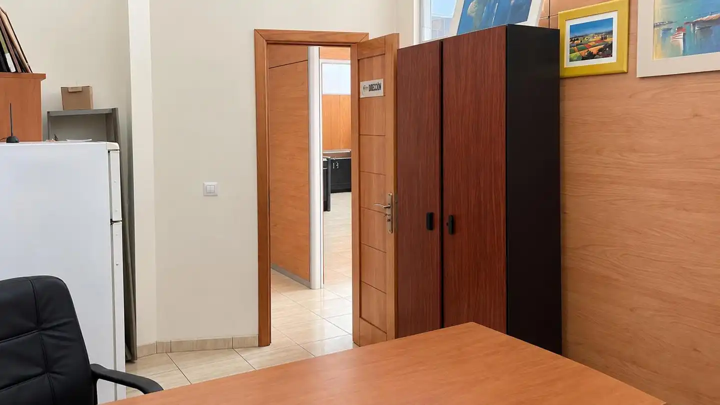 Gewerbefläche zur Miete in Calle Luis Doreste Silva 24, imagen 11