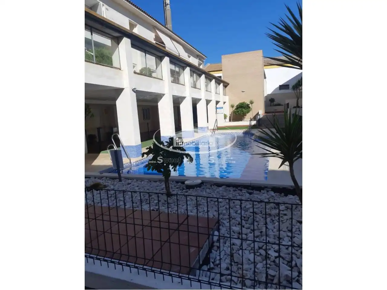 Flat for rent in V Centenario - Piletas - Capuchinos