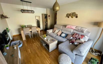 Living room of Flat for sale in Ávila Capital  with Heating, Terrace and Storage room