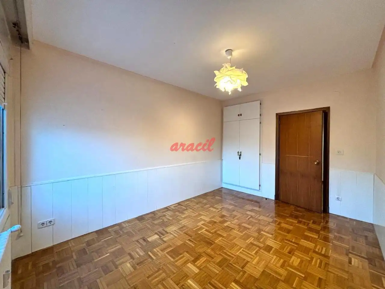 Schlafzimmer von Wohnung zur Miete in Ourense Capital  mit Heizung und Terrasse