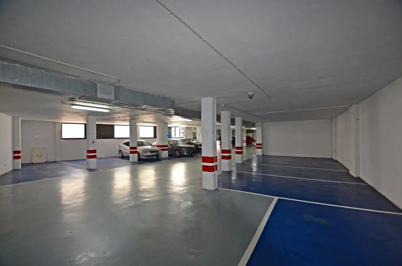 Garage zum Verkauf in MANUEL ALVAREZ, A Guarda