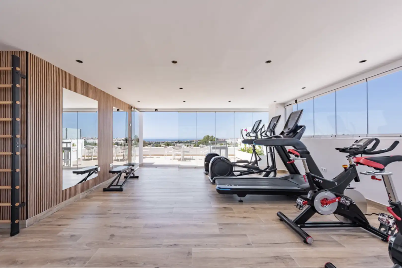 Wohnungen zur Miete in Marbella mit Klimaanlage, Terrasse und Schwimmbad