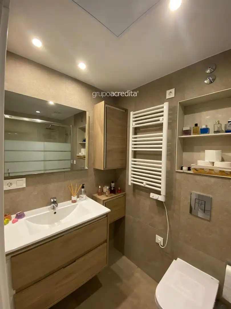 Bathroom of Flat for sale in Teo  with Heating, Parquet flooring and Storage room