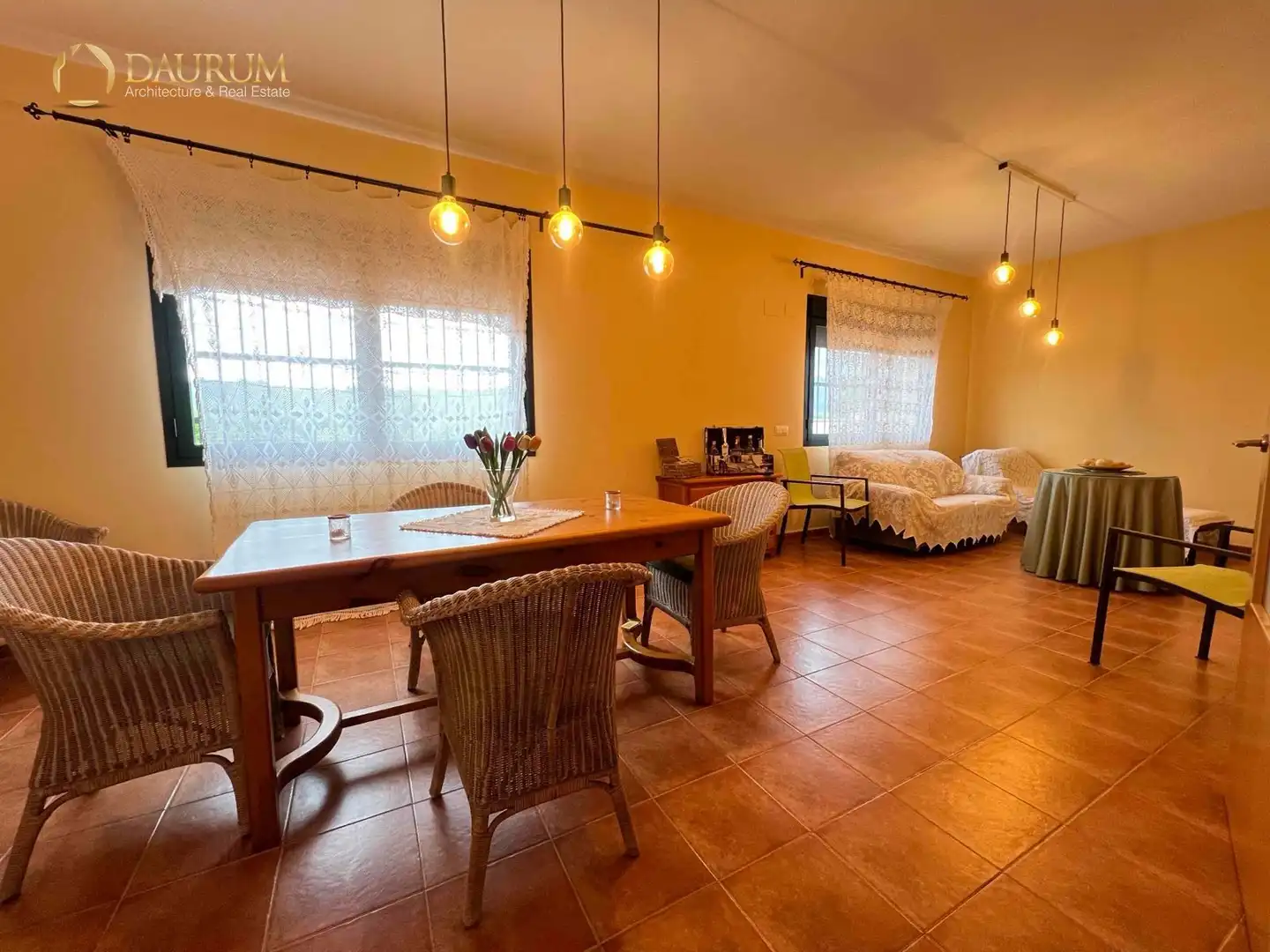 Villa con piscina in vendita a PARTIDA DE VILELLA