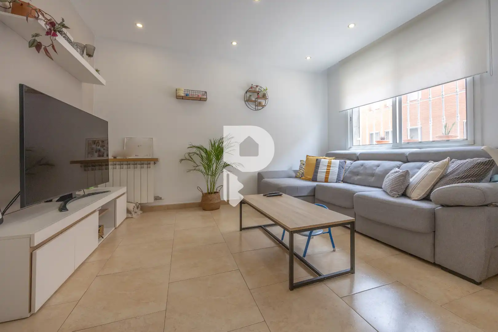 Sala d'estar de Planta baixa en venda en Sant Vicenç Dels Horts amb Aire condicionat, Calefacció i Terrassa