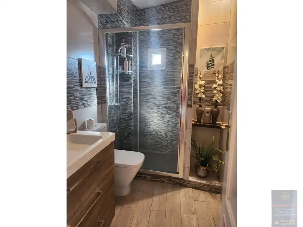 Bathroom of Flat for rent in Talavera de la Reina