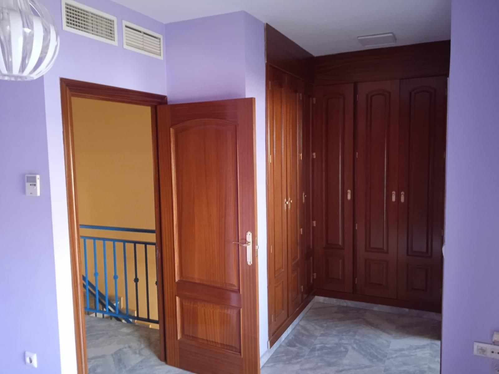 Single-family semi-detached to rent in Cáceres Capital  with Air Conditioner, Heating and Balcony