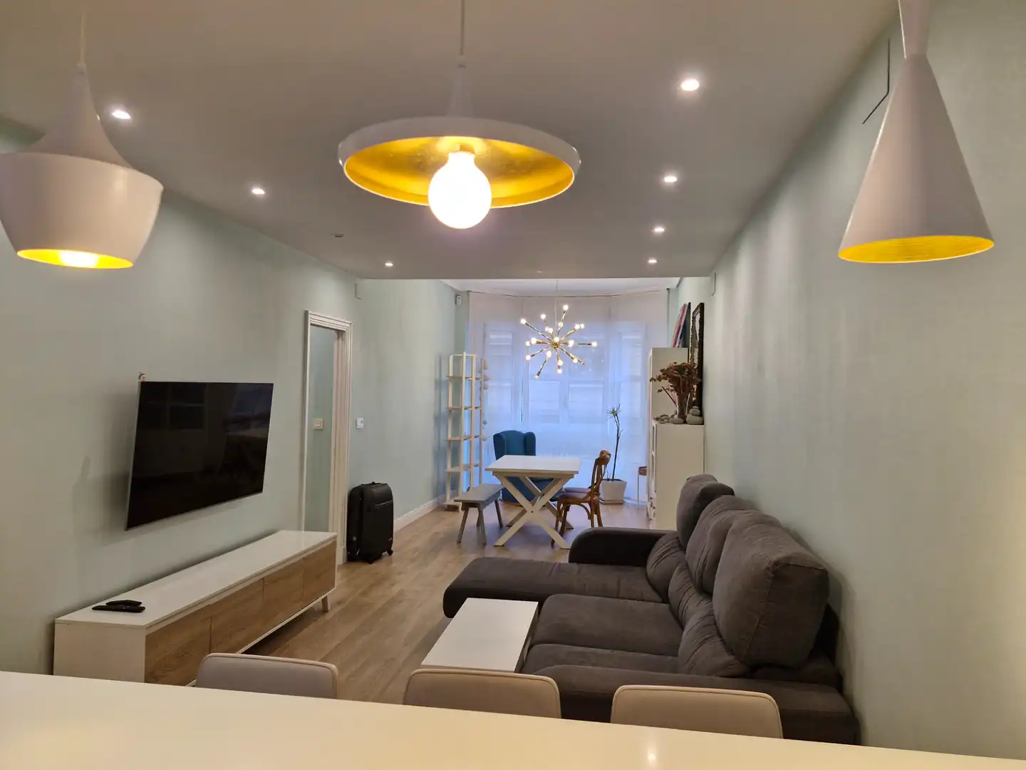 Living room of Flat for rent in Bilbao   with Heating, Parquet flooring and Furnished